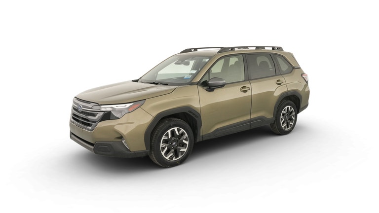 2025 Subaru Forester vehicle photo