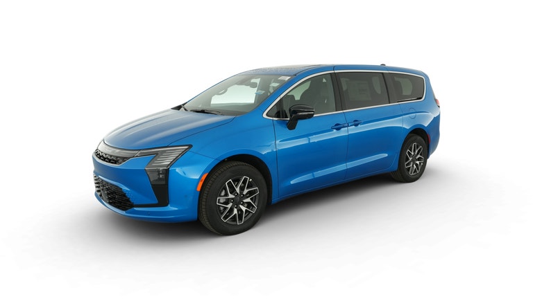 2027 Chrysler Pacifica vehicle photo