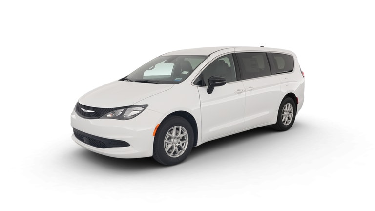 2027 Chrysler Pacifica vehicle photo
